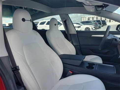 Used 2021 Tesla Model 3 Standard Range Plus image 21