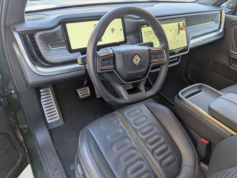 Used 2023 Rivian R1T Adventure image 10