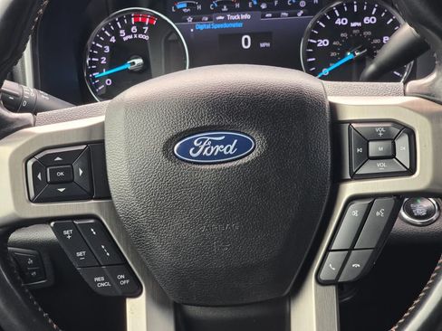 Used 2020 Ford F350 Platinum AWD/4WD image 20