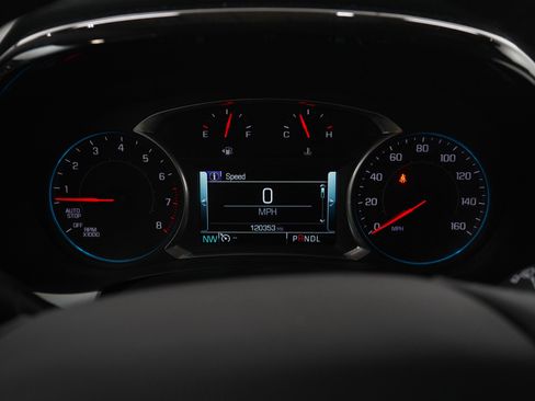 Used 2018 Chevrolet Traverse Premier image 27