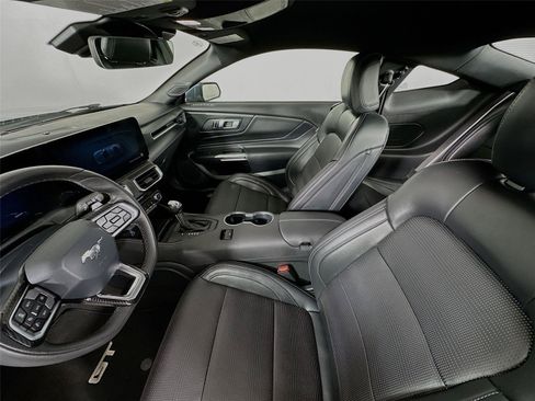 Used 2024 Ford Mustang GT Premium RWD image 5