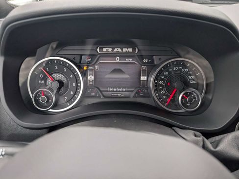 New 2026 RAM 3500 Big Horn AWD/4WD image 21