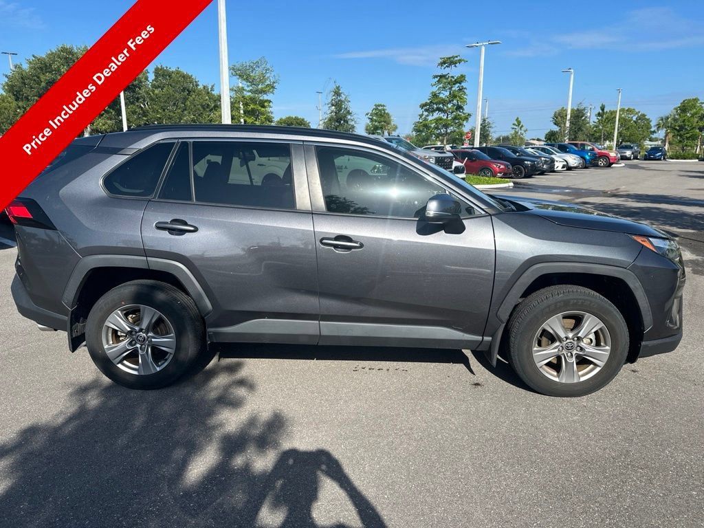 Used 2024 Toyota RAV4 XLE w/ Convenience Package FWD image 5