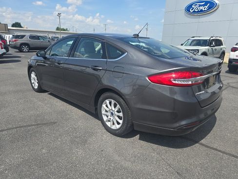 Used 2017 Ford Fusion S image 8