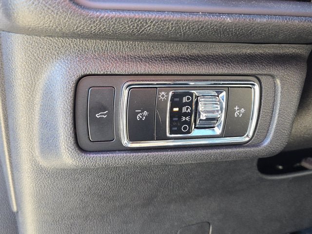 Used 2024 Lincoln Corsair Reserve w/ Equipment Group 201A AWD/4WD image 21