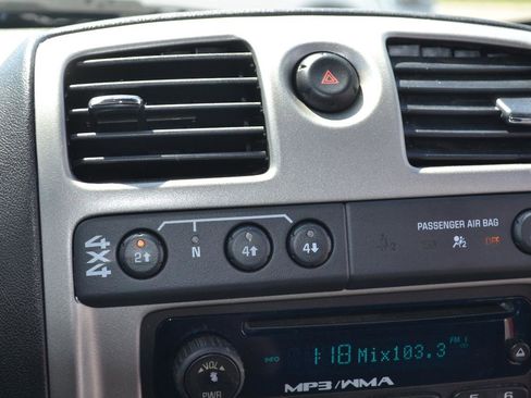 Used 2012 Chevrolet Colorado LT AWD/4WD image 12