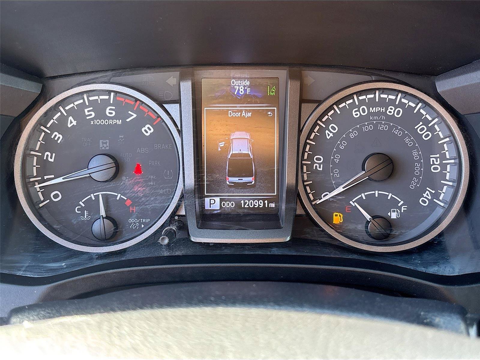 Used 2021 Toyota Tacoma TRD Off-Road RWD image 12