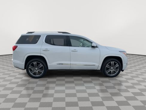 Used 2019 GMC Acadia Denali w/ Technology Package image 2