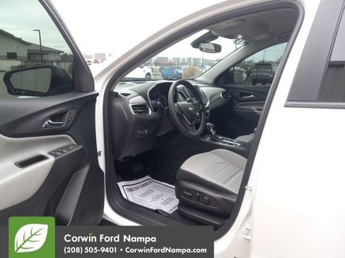 Used 2023 Chevrolet Equinox LS w/ LS Convenience Package image 9