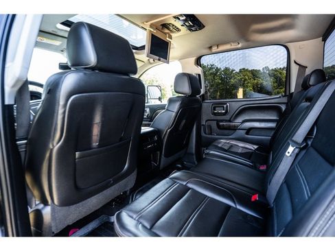 Used 2015 GMC Sierra 2500 Denali w/ Duramax Plus Package image 25