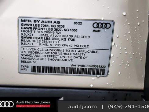 Used 2022 Audi e-tron Chronos image 25