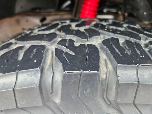 Used 2004 Ford F250 XL image 27