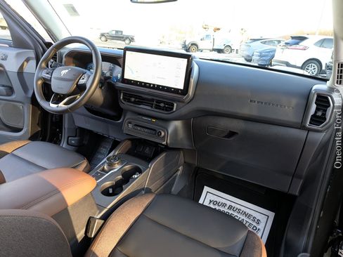 Used 2025 Ford Bronco Sport Outer Banks w/ Outer Banks Tech Package+ image 18