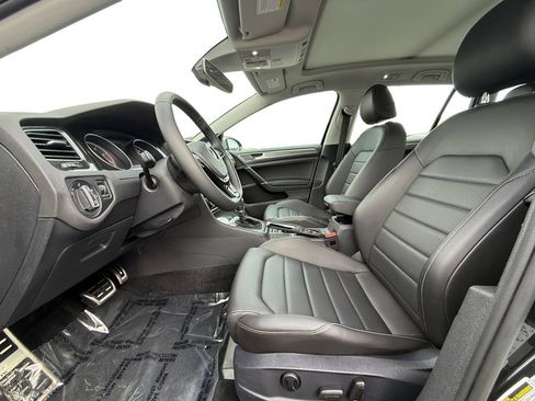 Used 2019 Volkswagen Golf Alltrack SEL AWD/4WD image 9