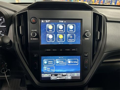 Certified 2025 Subaru Impreza 2.0i image 20