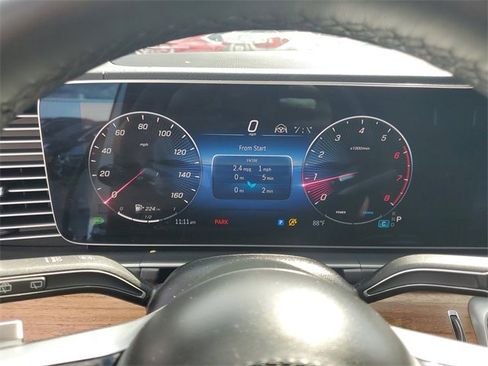 Used 2025 Mercedes-Benz GLS 450 4MATIC image 19