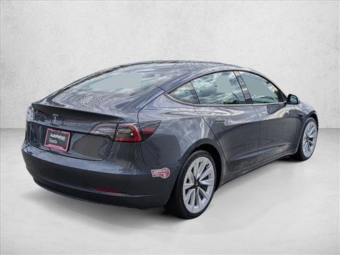 Used 2022 Tesla Model 3 image 5