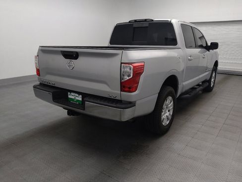 Used 2019 Nissan Titan SV RWD image 9