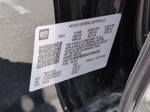 Certified 2025 GMC Hummer EV 3X AWD/4WD image 36