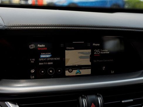 New 2025 Alfa Romeo Stelvio Sprint image 27