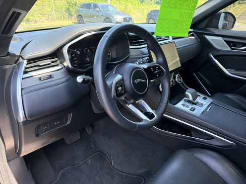 Used 2023 Jaguar F-PACE S AWD/4WD image 19