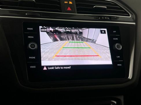 Used 2024 Volkswagen Tiguan S image 18