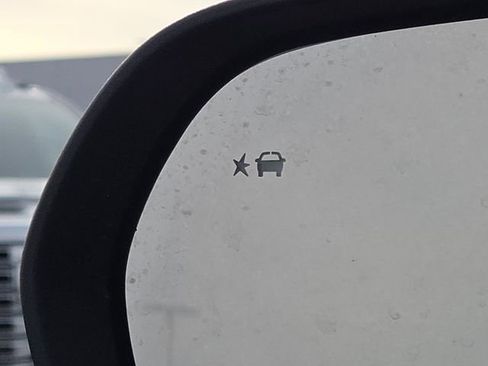 New 2026 Chevrolet Equinox LT w/ Convenience Package II image 11