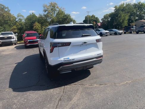 New 2026 Chevrolet Equinox ACTIV w/ Convenience Package III AWD/4WD image 31