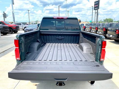 Used 2025 Chevrolet Silverado 2500 LT w/ Trail Boss Package AWD/4WD image 18
