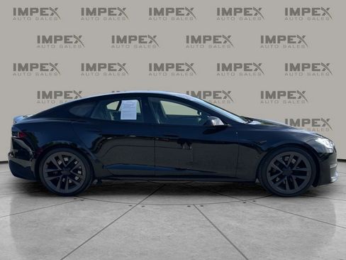 Used 2021 Tesla Model S Plaid image 6