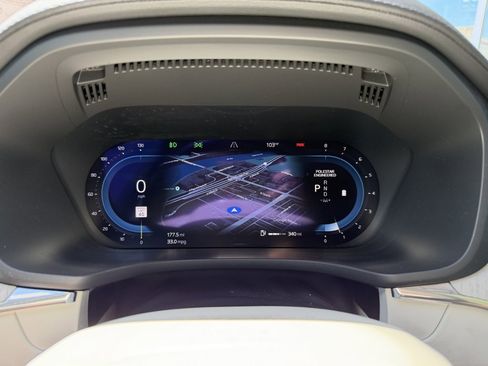 Used 2022 Volvo XC60 B5 Inscription w/ Advanced Package image 17