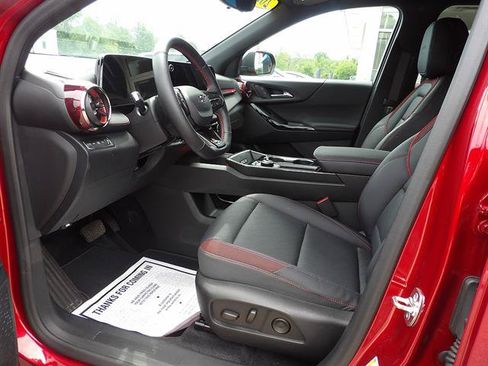 Certified 2025 Chevrolet Equinox RS w/ Safety and Technology Package AWD/4WD image 14