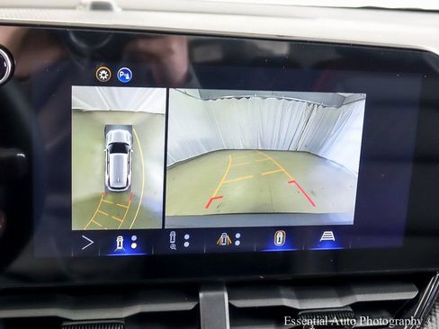 New 2026 Chevrolet Equinox RS w/ Convenience Package III AWD/4WD image 15