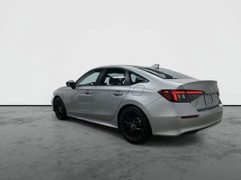 Used 2025 Honda Civic Sport image 9