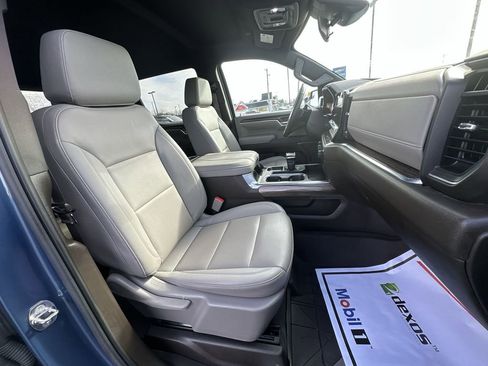 Used 2024 Chevrolet Silverado 1500 LT w/ Leather Package image 23