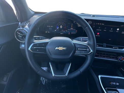 New 2026 Chevrolet Equinox LT w/ Convenience Package II image 12