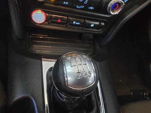 Used 2017 Ford Mustang Coupe image 20