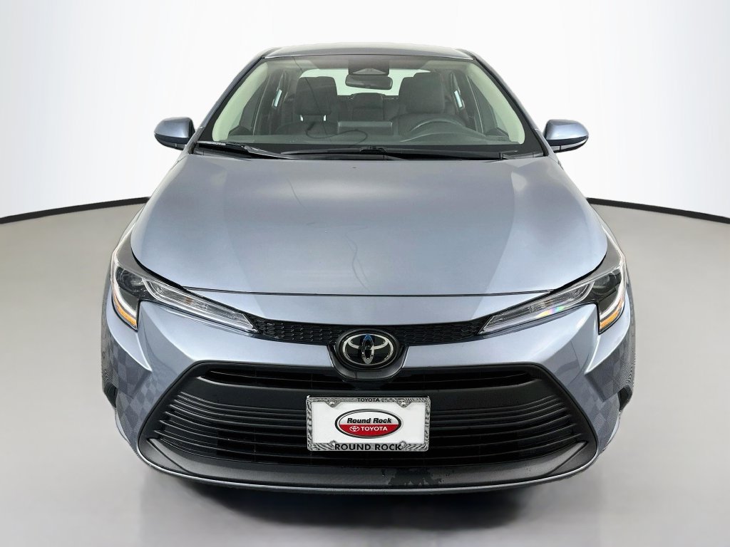 Certified 2025 Toyota Corolla LE FWD image 2