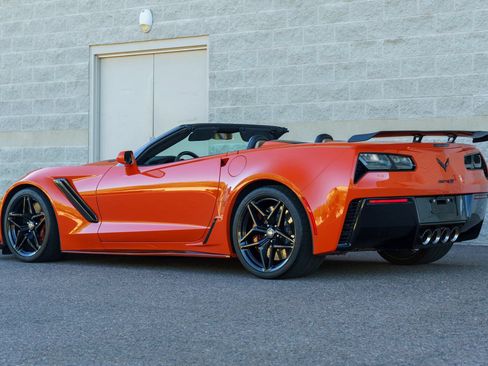 Used 2019 Chevrolet Corvette ZR1 RWD image 3