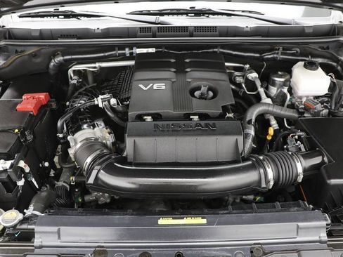 Used 2023 Nissan Frontier PRO-4X w/ Pro-4X Premium Package image 37