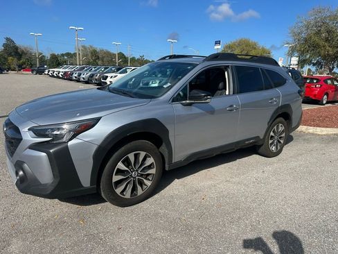 Used 2023 Subaru Outback Limited XT image 13