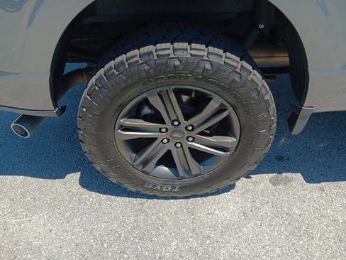 Used 2022 Ford F150 XLT w/ Equipment Group 302A High AWD/4WD image 5