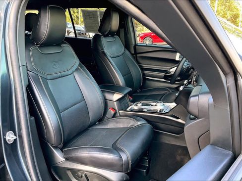 Used 2023 Ford Explorer ST w/ Equipment Group 401A image 8