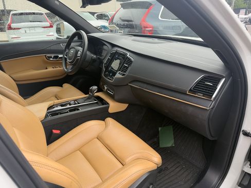 Certified 2022 Volvo XC90 T6 Inscription w/ Advanced Package image 31