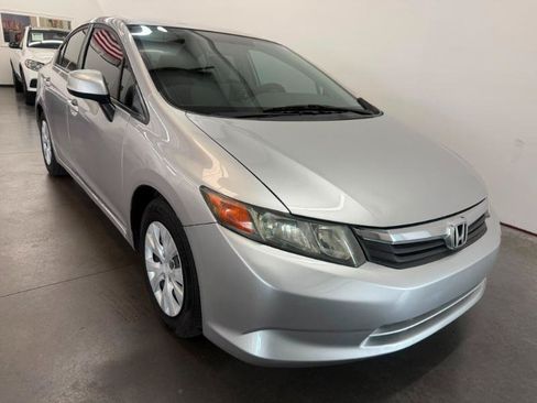Used 2012 Honda Civic LX image 4