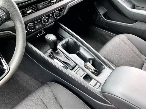 Used 2024 Honda Accord EX image 15