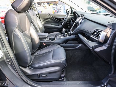 Used 2023 Subaru Outback Limited image 8