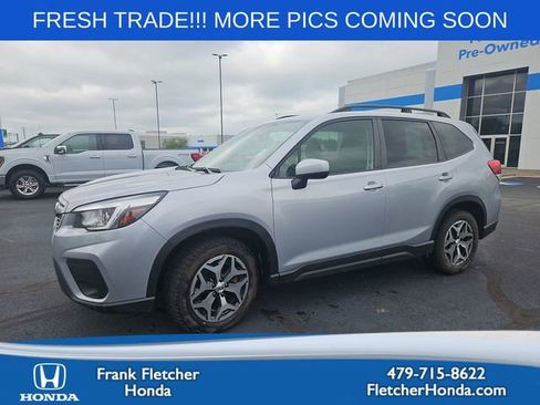 Used 2020 Subaru Forester Premium AWD/4WD image 1