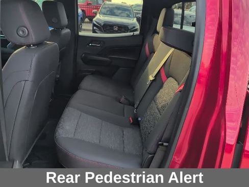 Used 2024 Chevrolet Colorado Z71 w/ Z71 Convenience Package 2 image 12