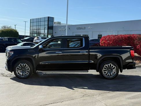 Certified 2026 GMC Sierra 1500 Denali Ultimate AWD/4WD image 8